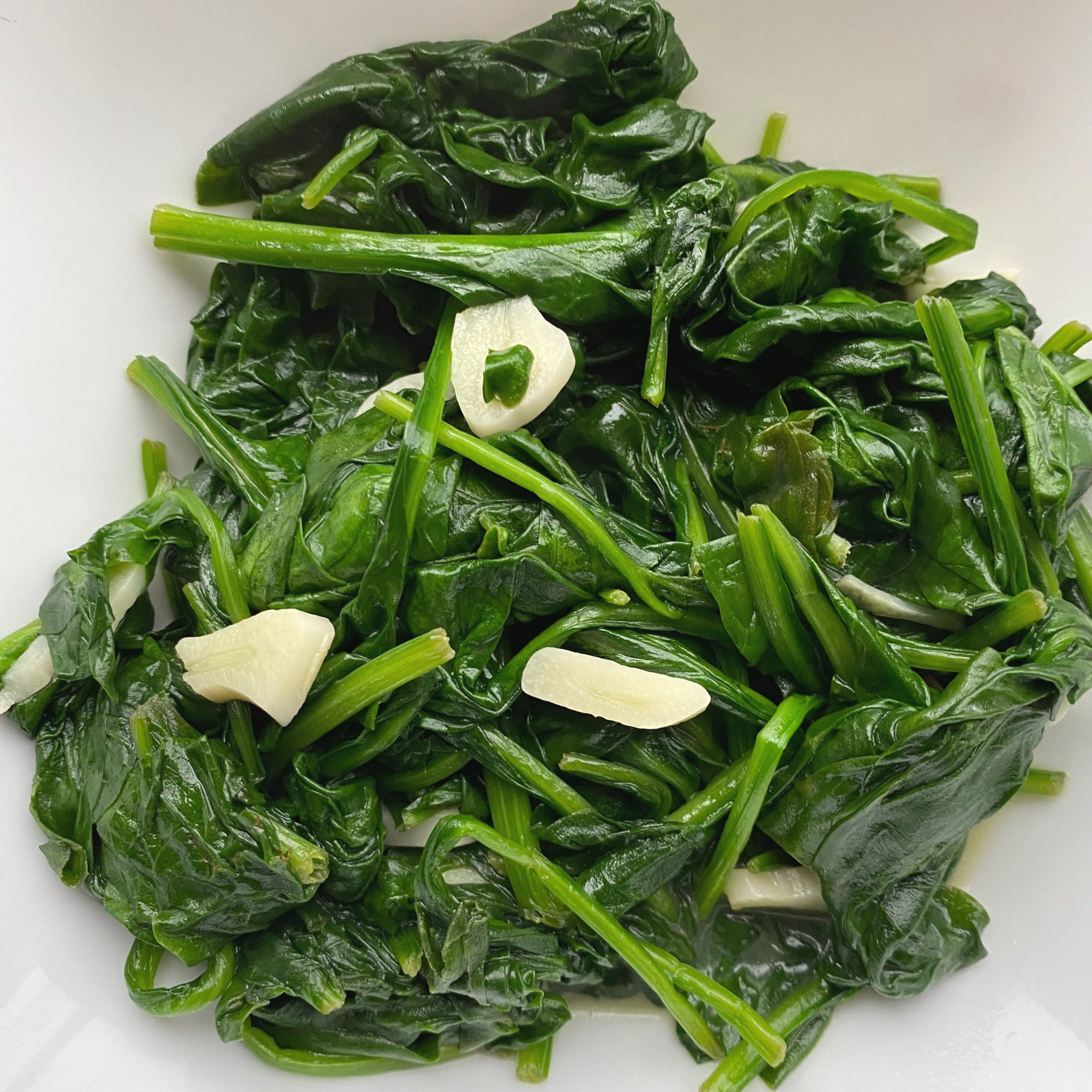 Sauteed Spinach & Garlic - The Busy Vegetarian