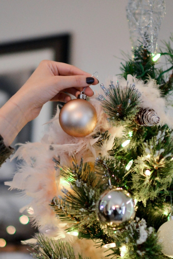 Eco-Friendly Holiday Decorations: Celebrate Christmas Sustainably with Holyart